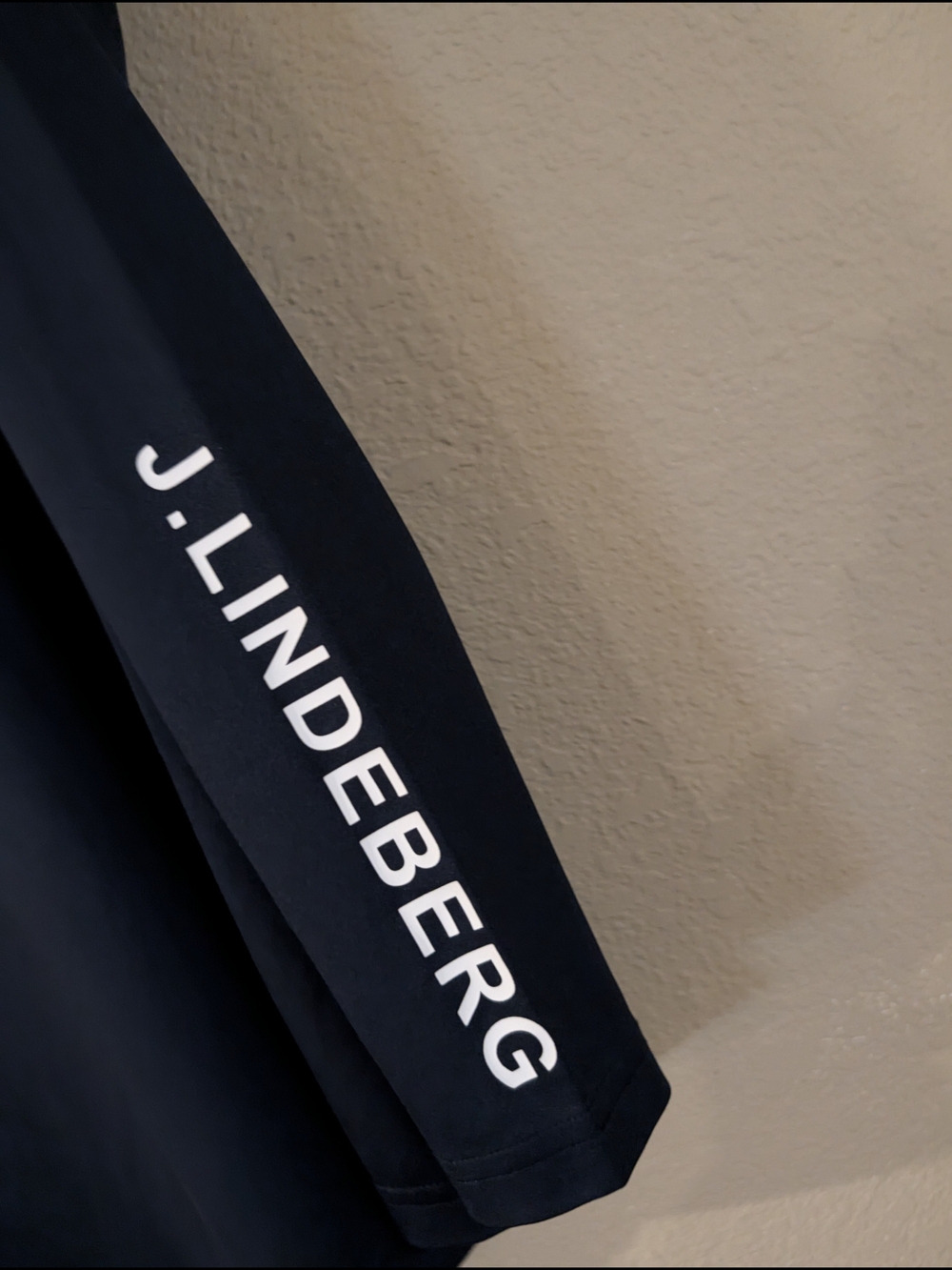 J. Lindeberg Thermal Long Sleeve Top - Navy - Picture 3 of 6